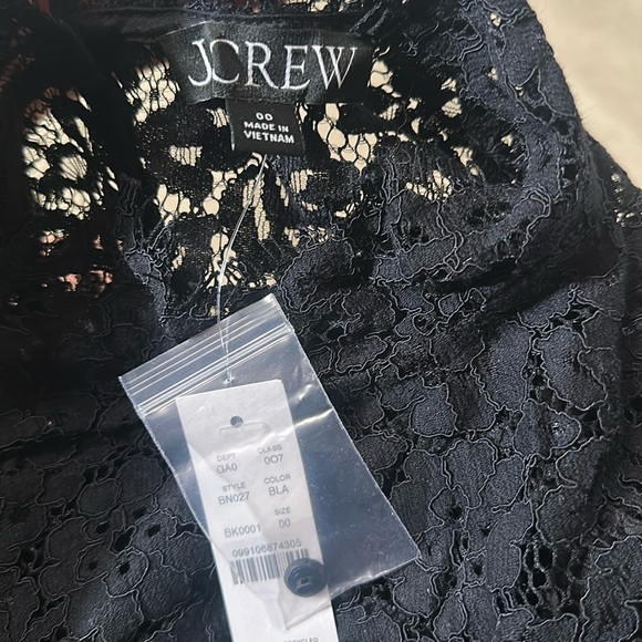 Jcrew Black Scalloped lace mockneck top size 00 - Picture 4 of 6